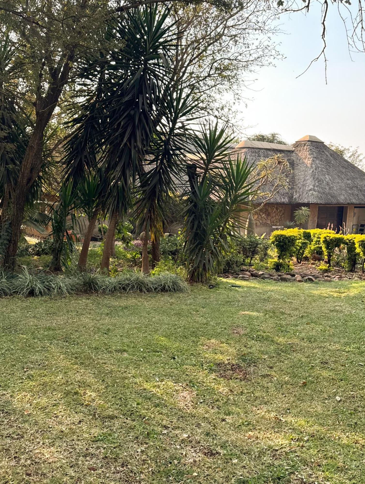 Paradise Creek Lodge Malalane Extérieur photo